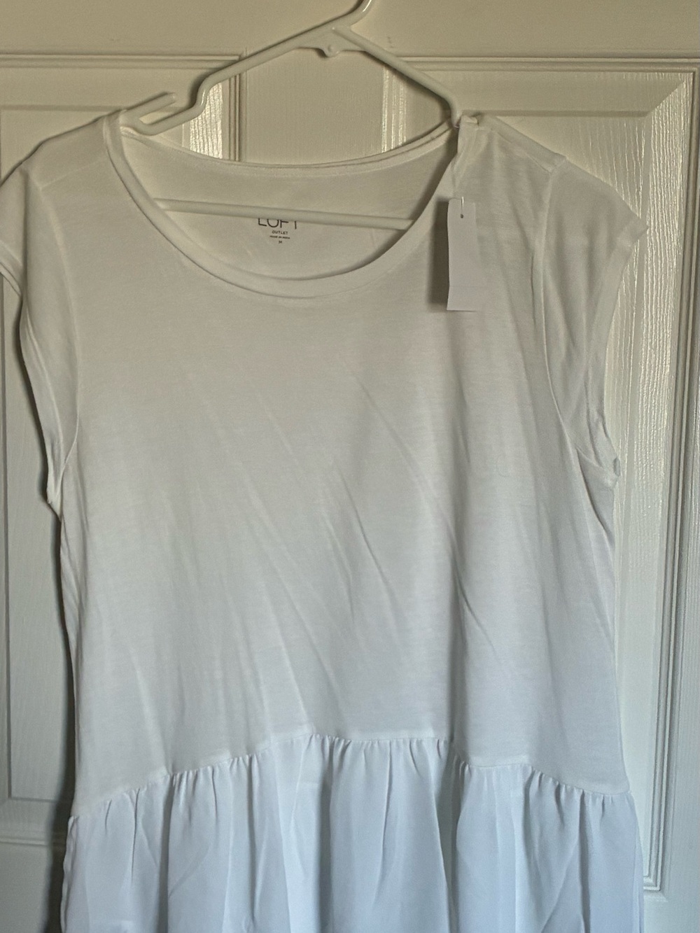 LOFT White Short-Sleeve Peplum Tunic Top - Picture 2 of 4